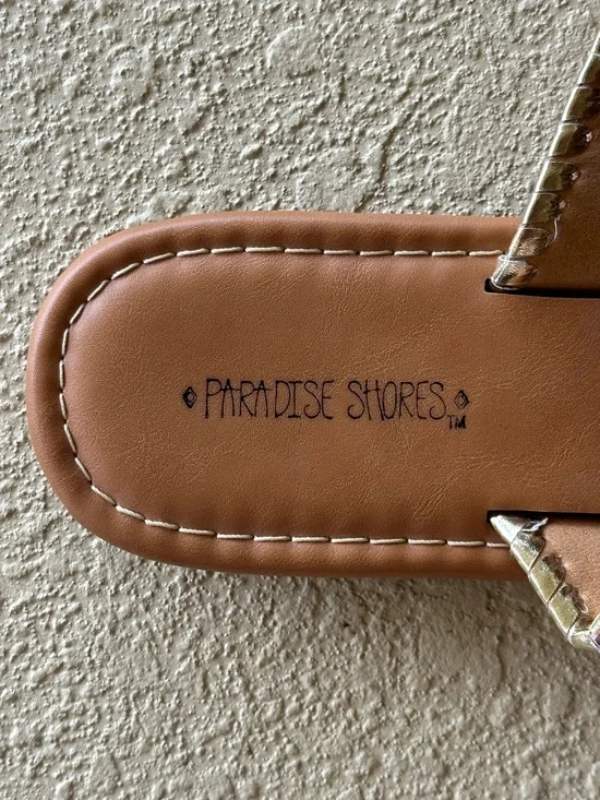 Paradise Shores Leather Embroidered Palm Tree Flip Flops, NWOT, Size 9M - Picture 5 of 5